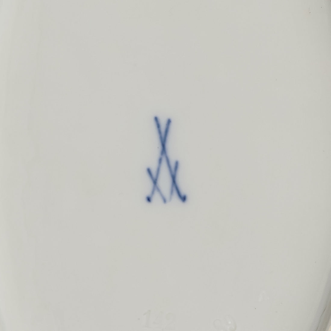 MEISSEN Embossed Gold Basket