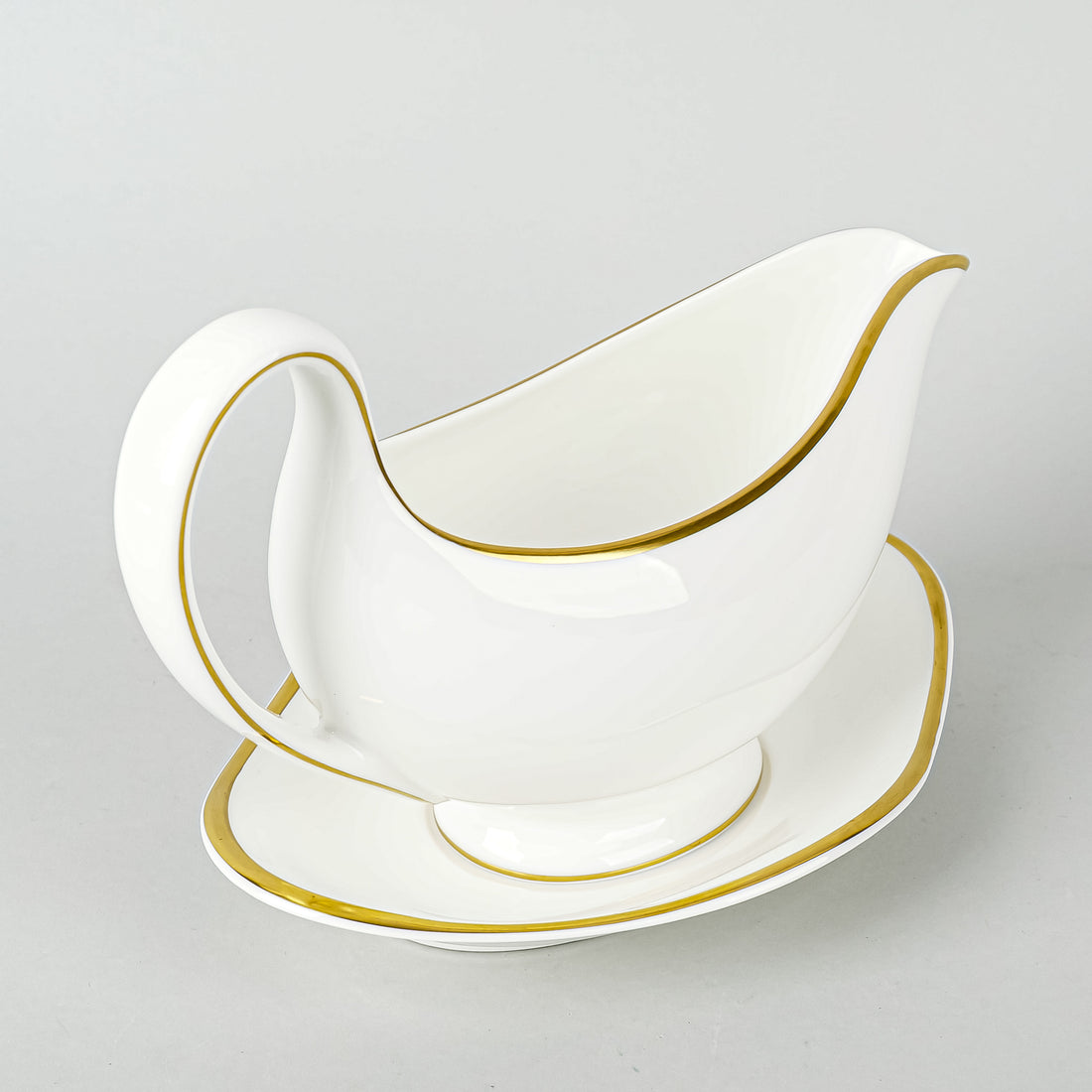WEDGWOOD California W4377 Gravy Boat With Stand