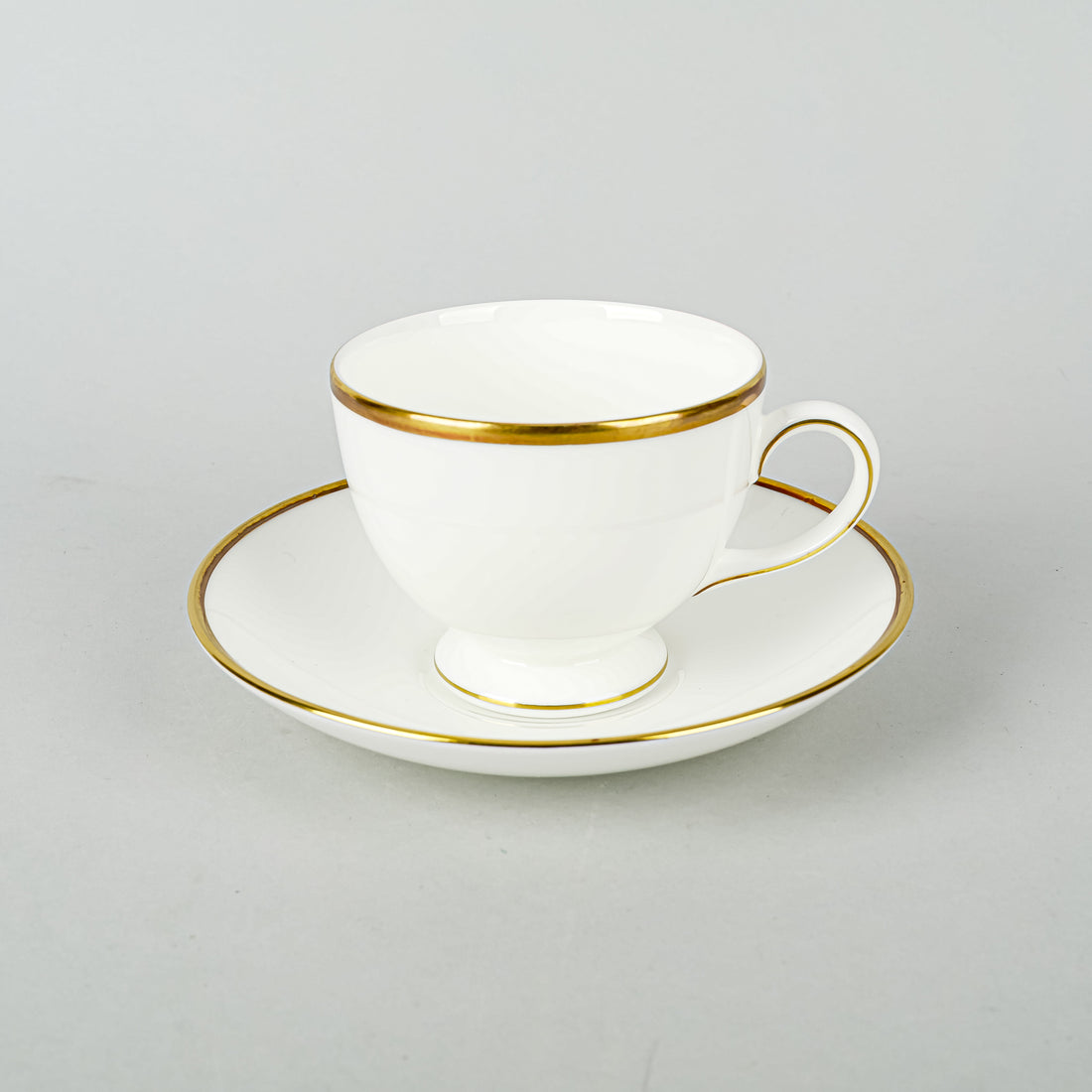 WEDGWOOD California W4377 8 Place Settings Plus Extras