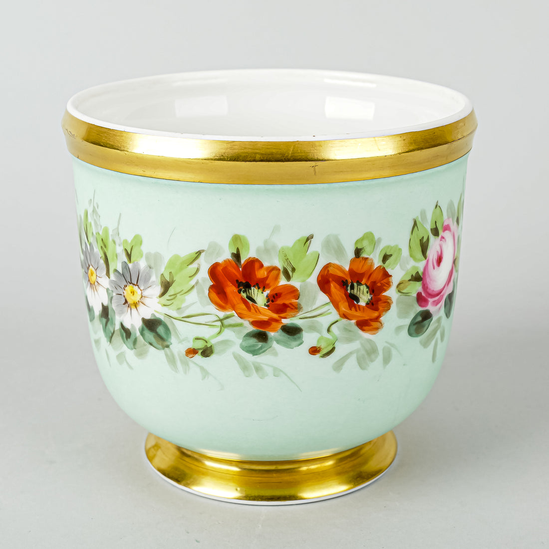 VISTA ALEGRE Hand Painted Floral Cache Pot