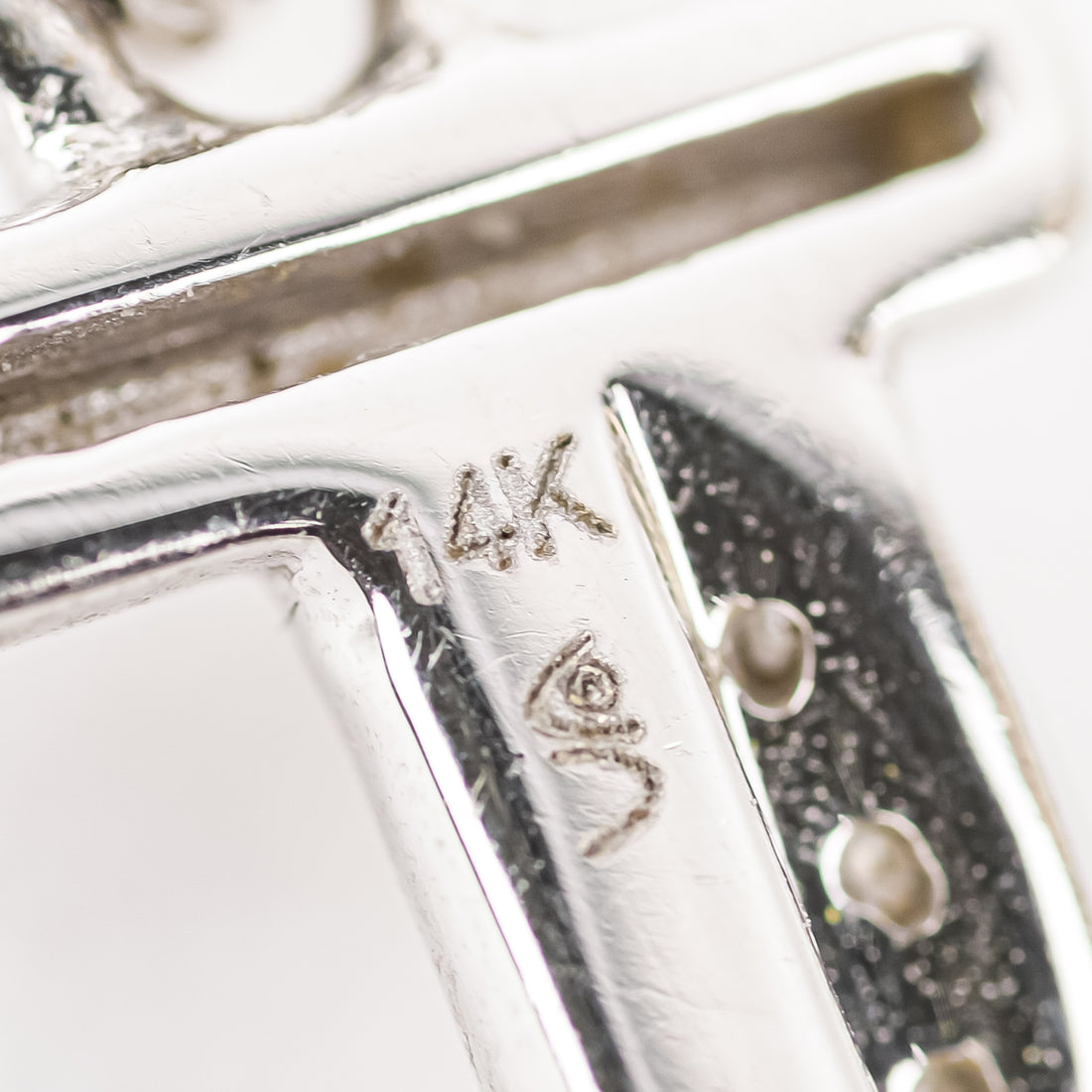 14K White Gold Diamond Anchor Pendant