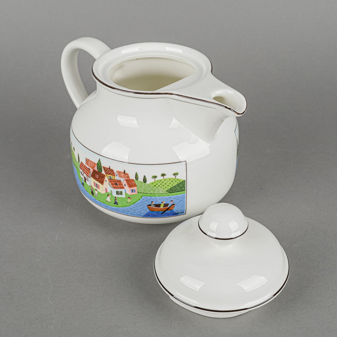 VILLEROY & BOCH Design Naif Teapot With Lid  & Creamer
