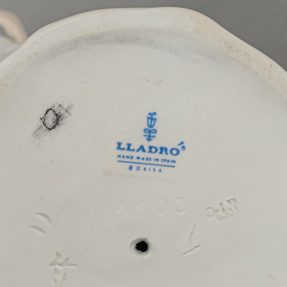LLADRO Figurine Nurse 4603