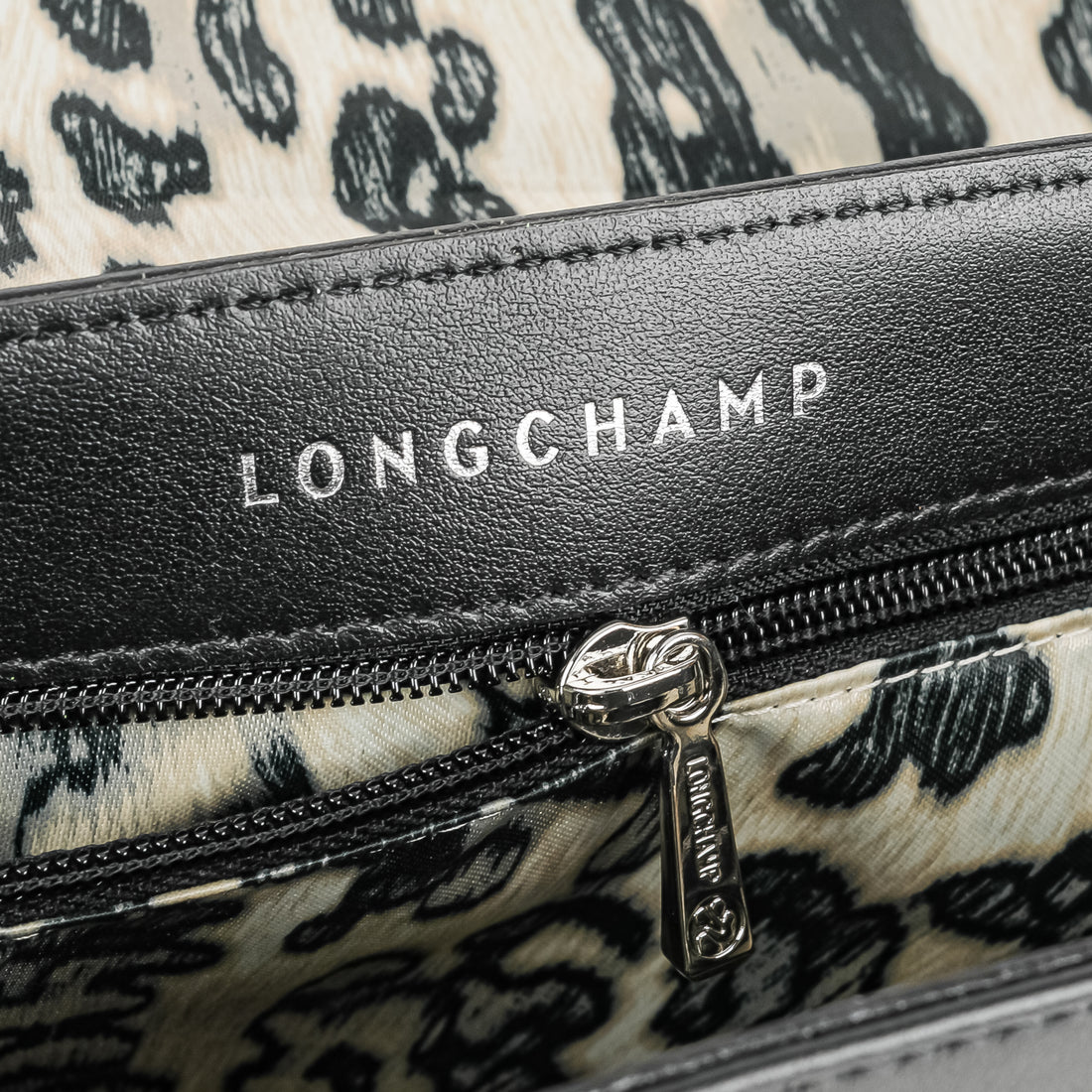 LONGCHAMP Amazone Medium Black Handbag