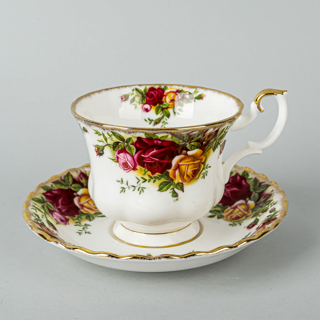 ROYAL ALBERT Old Country Roses 37 Pieces