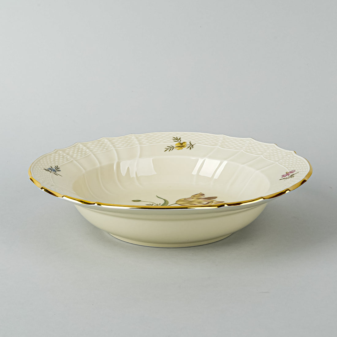 ROYAL COPENHAGEN Frijsenborg 910 Ivory Serving Bowl 1616
