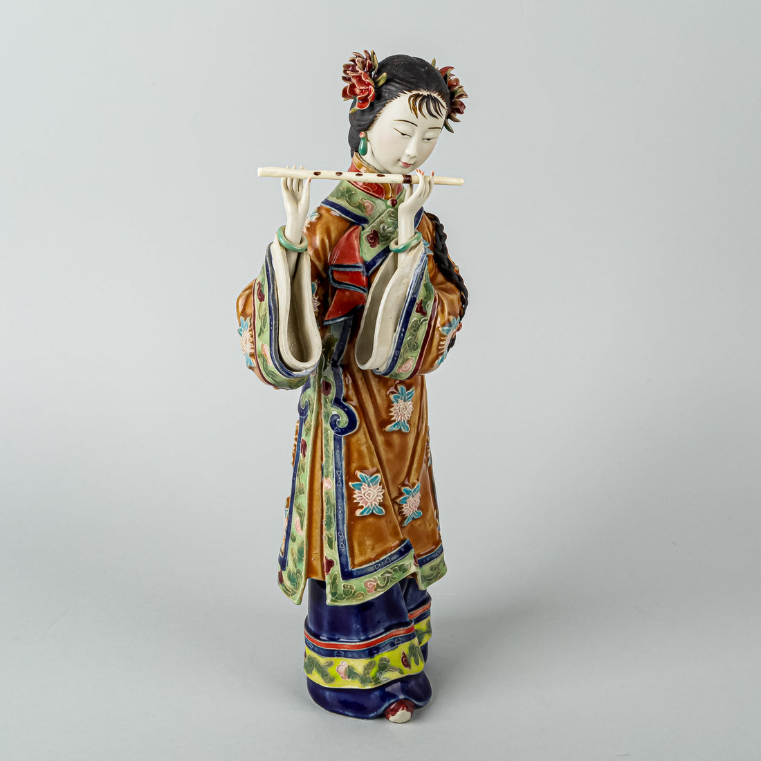 Shiwan Wucai Figurine Lady With Chinese Flute