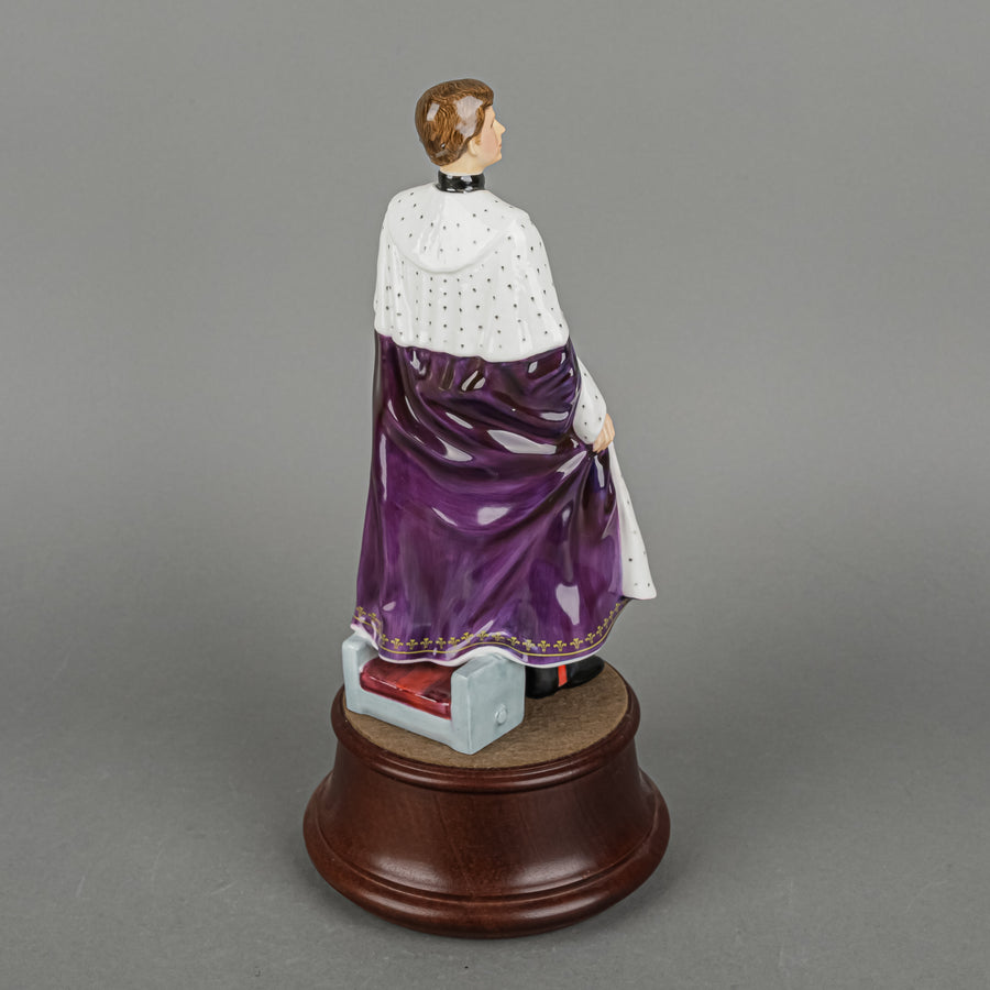 ROYAL DOULTON Figurine HRH The Prince Of Wales - Charles HN 2883