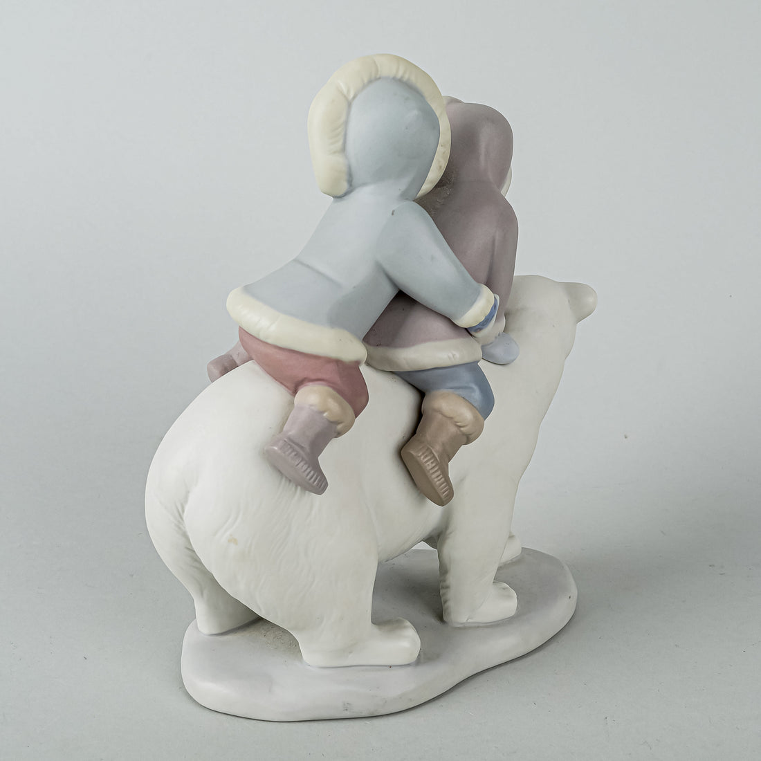 LLADRO Figurine Polar Bear Riders 5353M