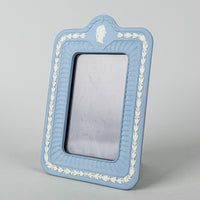 WEDGWOOD White On Blue Jasperware 3.5x5.5 Photo Frame