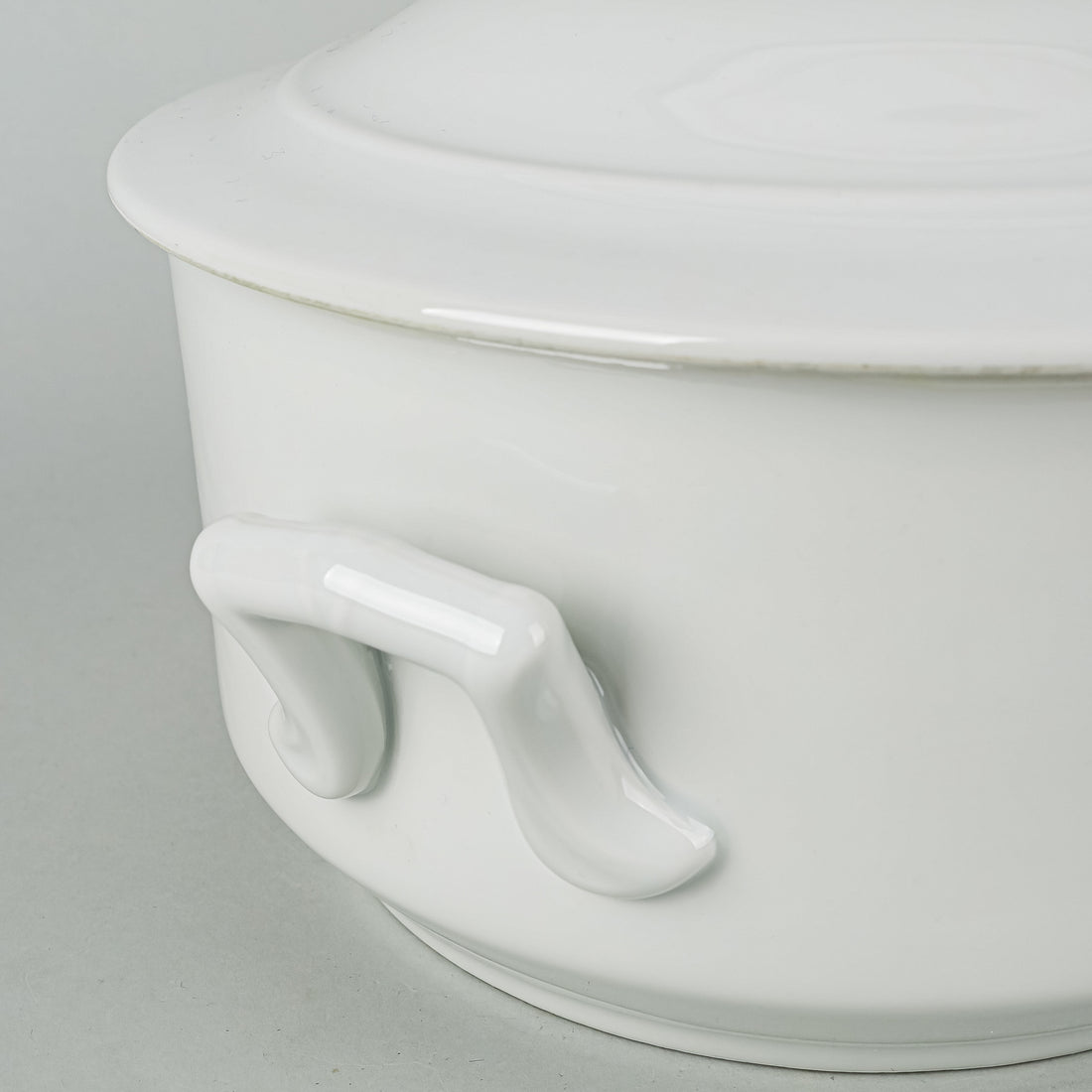 APLICO Provencal Round Covered Casserole