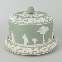 WEDGWOOD Vintage White On Green Jasperware Cheese Dome & Stand