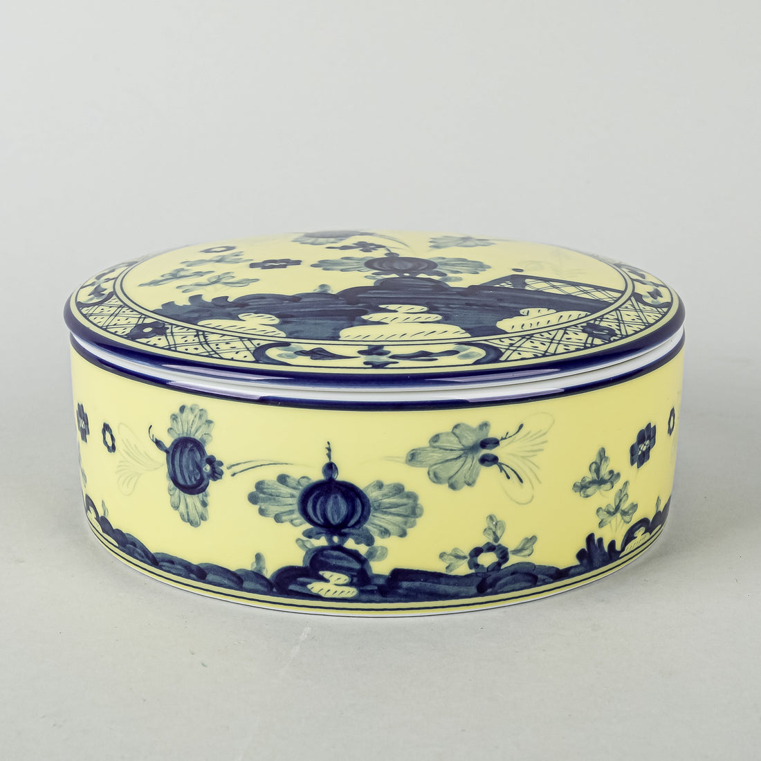 RICHARD GINORI Oriente Italiano Round Covered Trinket Box