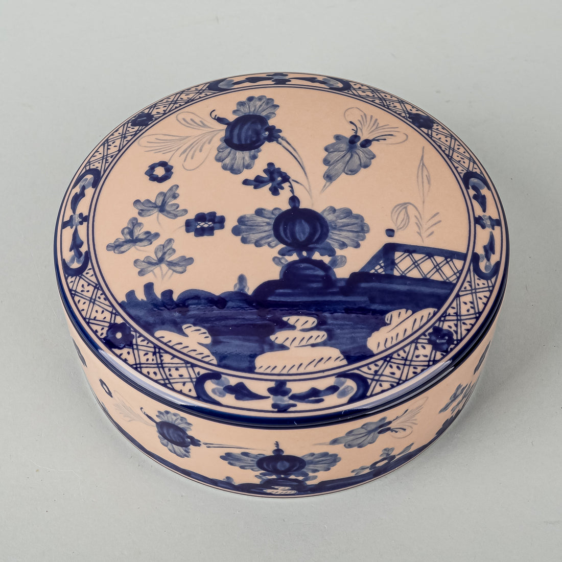 RICHARD GINORI Oriente Italiano Round Covered Trinket Box