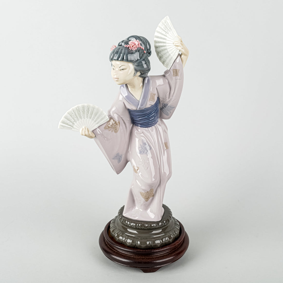 LLADRO Figurine Japanese Girl With Fans 4991