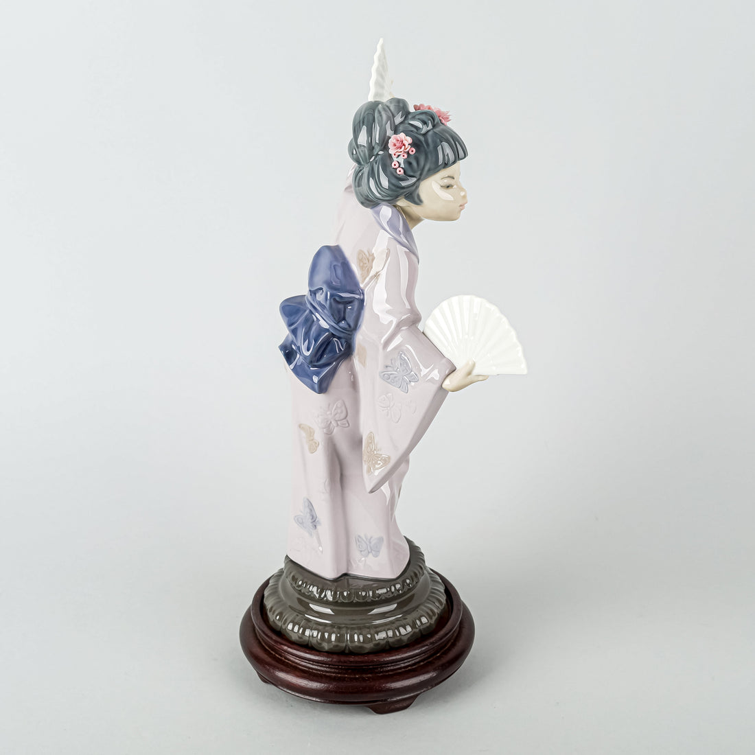 LLADRO Figurine Japanese Girl With Fans 4991