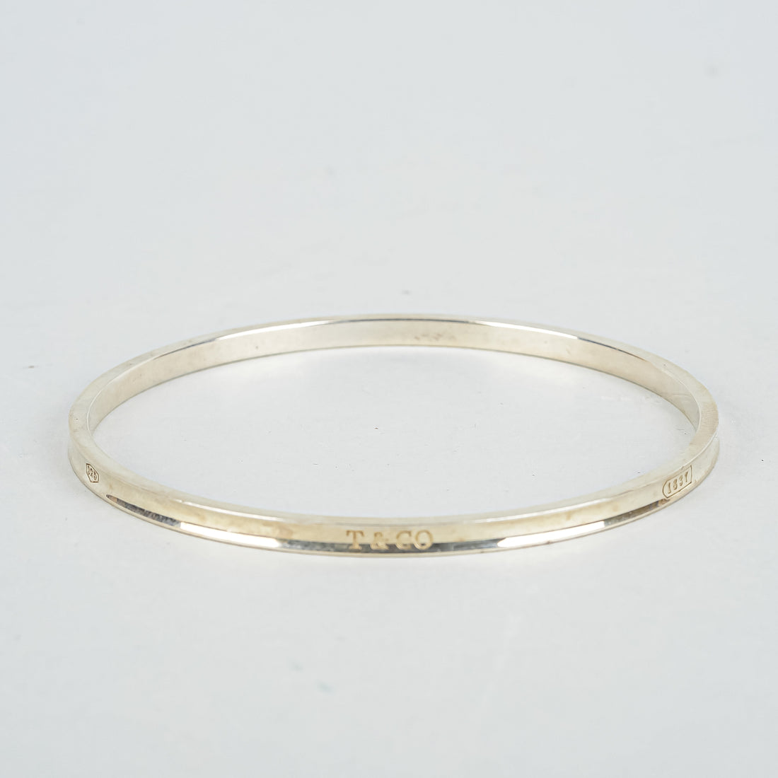 TIFFANY & CO Vintage Narrow Bangle