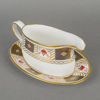 ROYAL CROWN DERBY Derby Border A1253 Gravy Boat And Stand