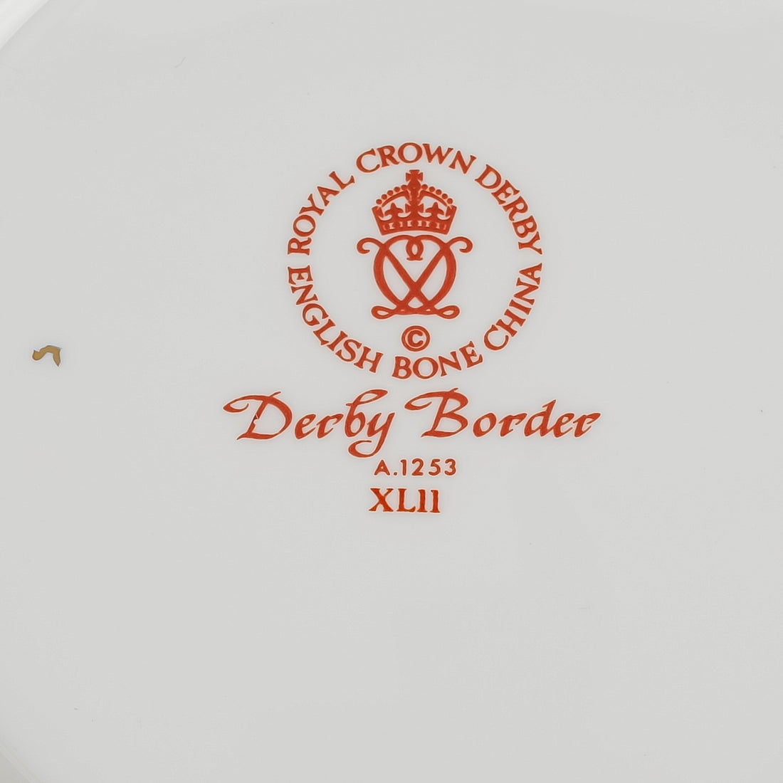 ROYAL CROWN DERBY Derby Border A1253 Soup Plates Set Of 12