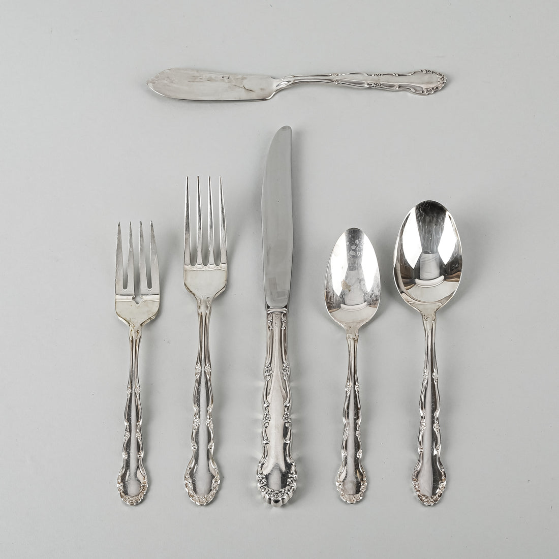1881 ROGERS Flirtation Silver Plate Flatware 15 Place Settings Plus Extras