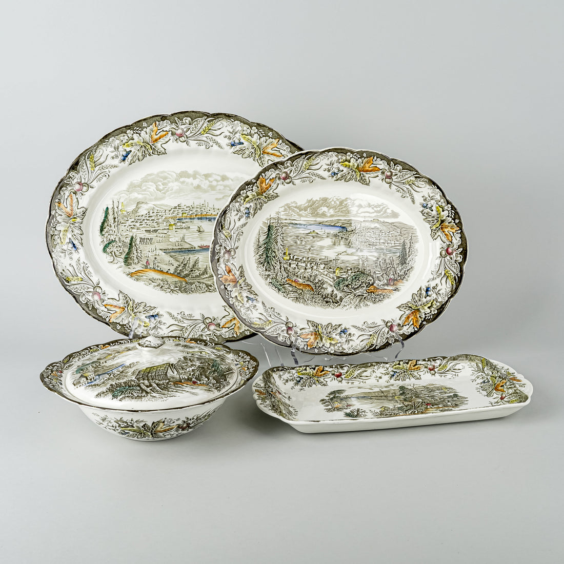 RIDGWAY Heritage Bartletts Canada 62 Pieces