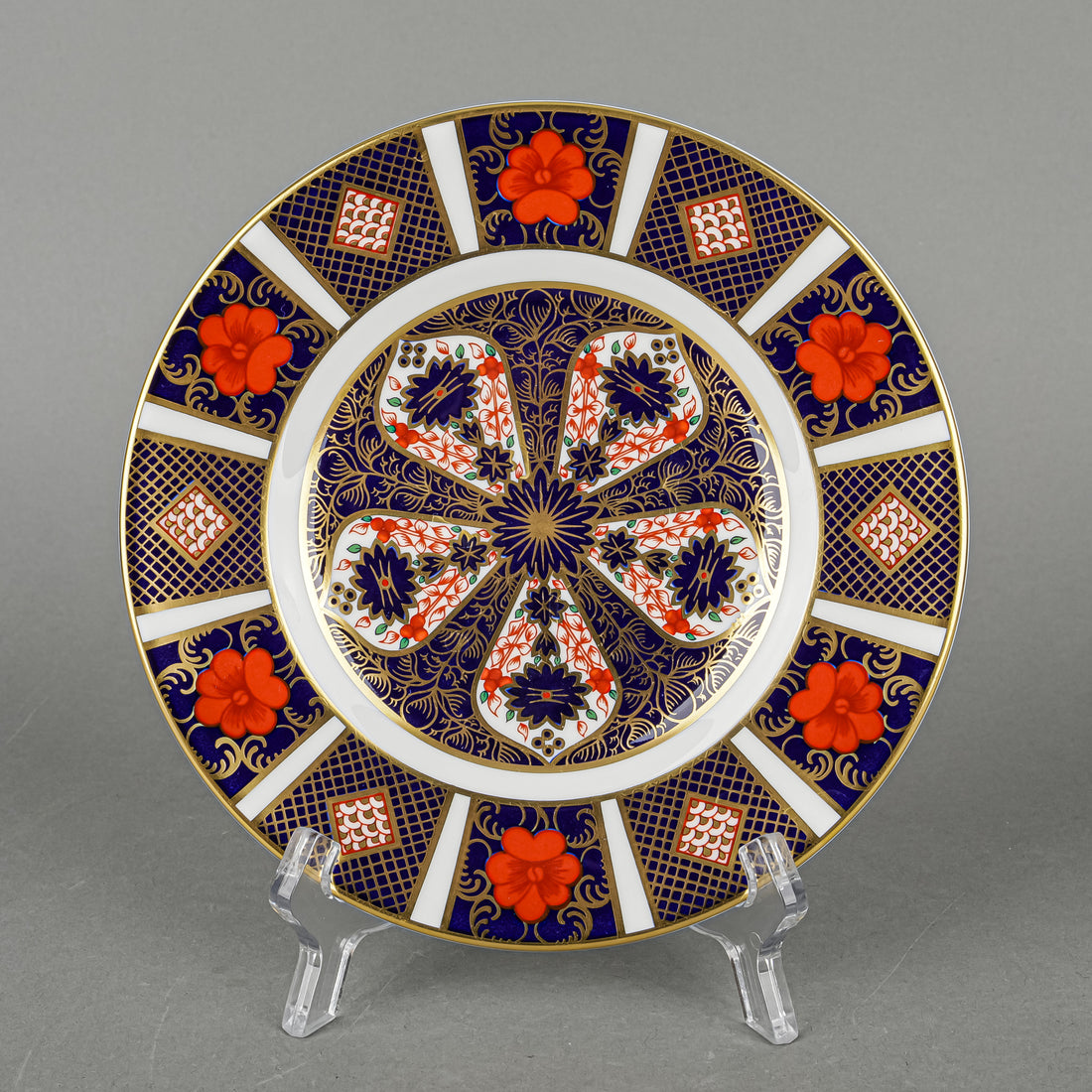 ROYAL CROWN DERBY Old Imari 1128 Bread And Butter Plate