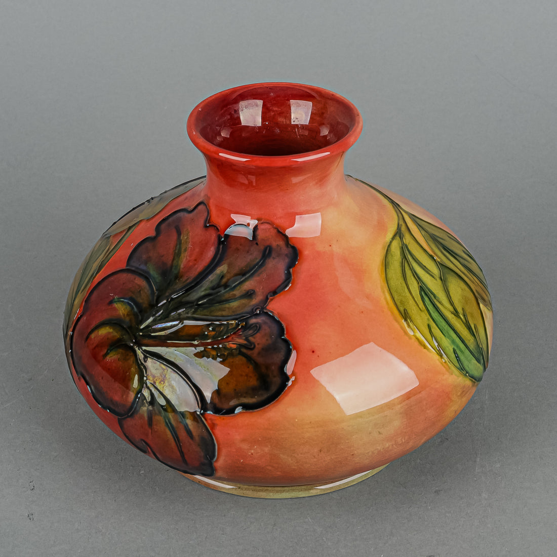 MOORCROFT Hibiscus Flambe Squat Vase