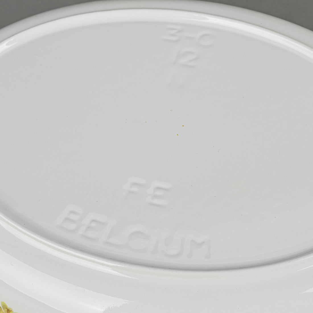 FE BELGIUM Descoware Enamel Cast Iron Oval Lidded French Oven