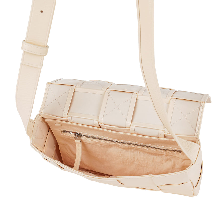 BOTTEGA VENETA Intrecciato Cassette Bag - Ivory Leather
