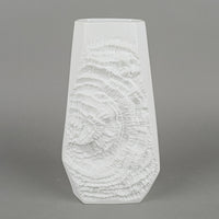 KAISER Fossil White Bisque Optical Art Vase 276/1