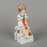ROYAL WORCESTER Figurine Saturdays Child Works Hard 3262