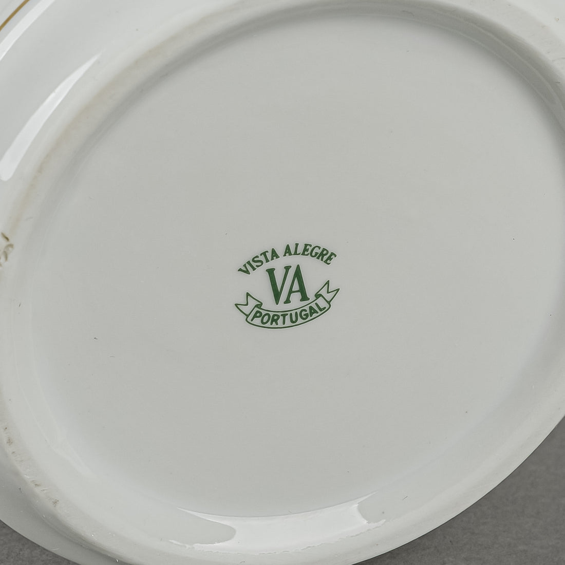 VISTA ALEGRE Samatra Lidded Ginger Jar
