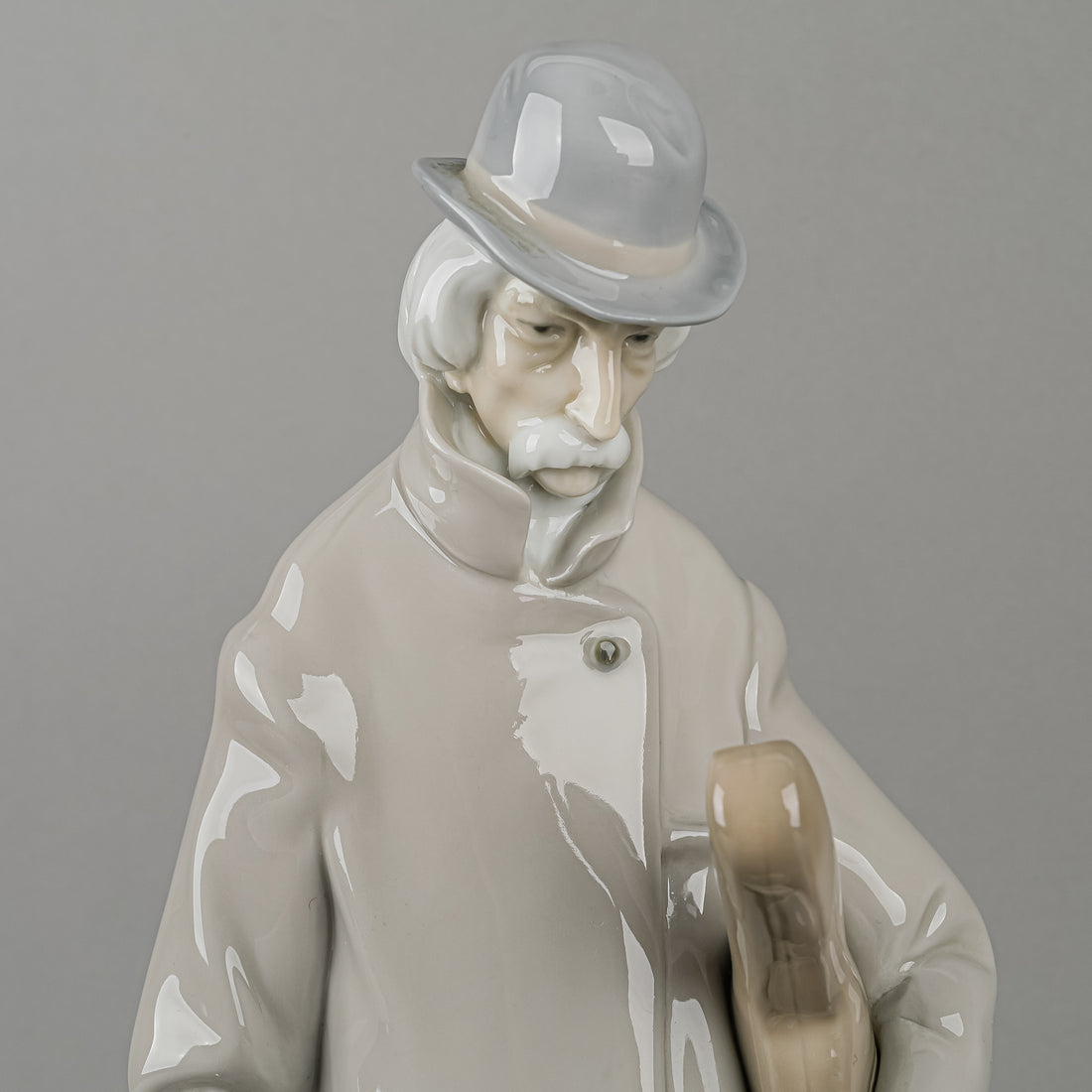 LLADRO Figurine Old Man With Violin 4622