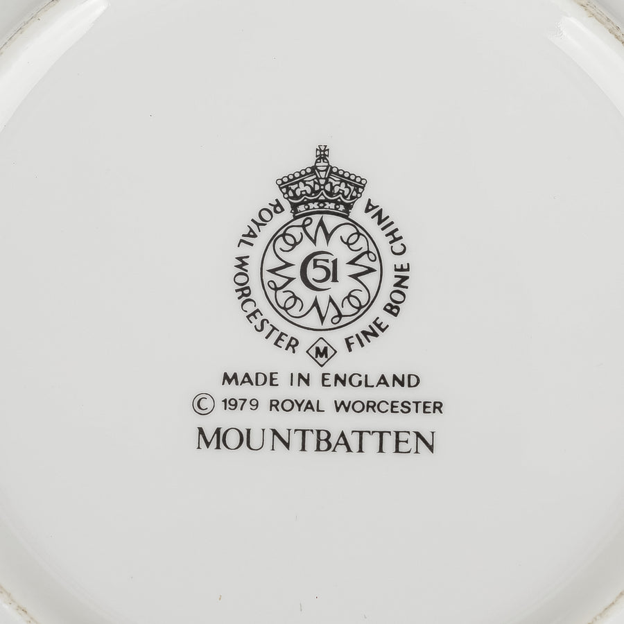 ROYAL WORCESTER  Mountbatten Soup Plates Set/7