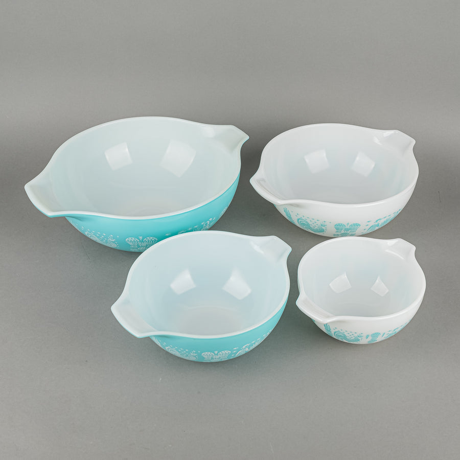 PYREX Butterprint Cinderella Bowl Set/4