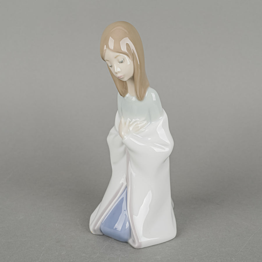 LLADRO Virgin Mary 4671  Nativity