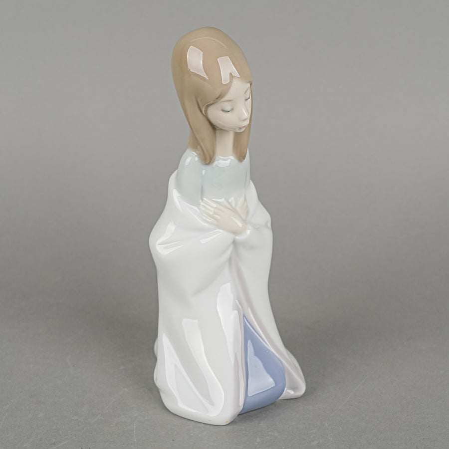 LLADRO Virgin Mary 4671  Nativity