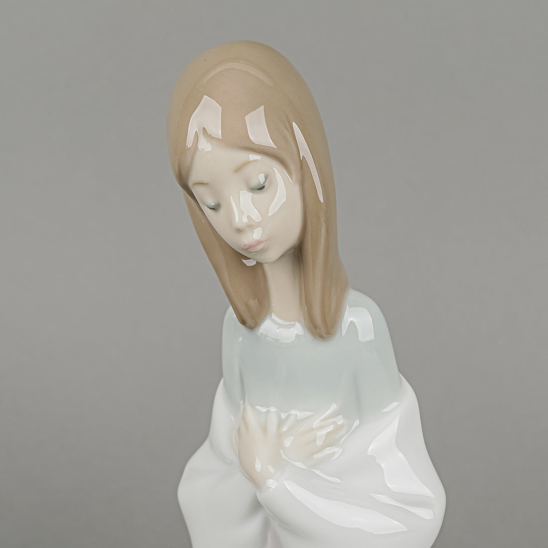 LLADRO Virgin Mary 4671  Nativity