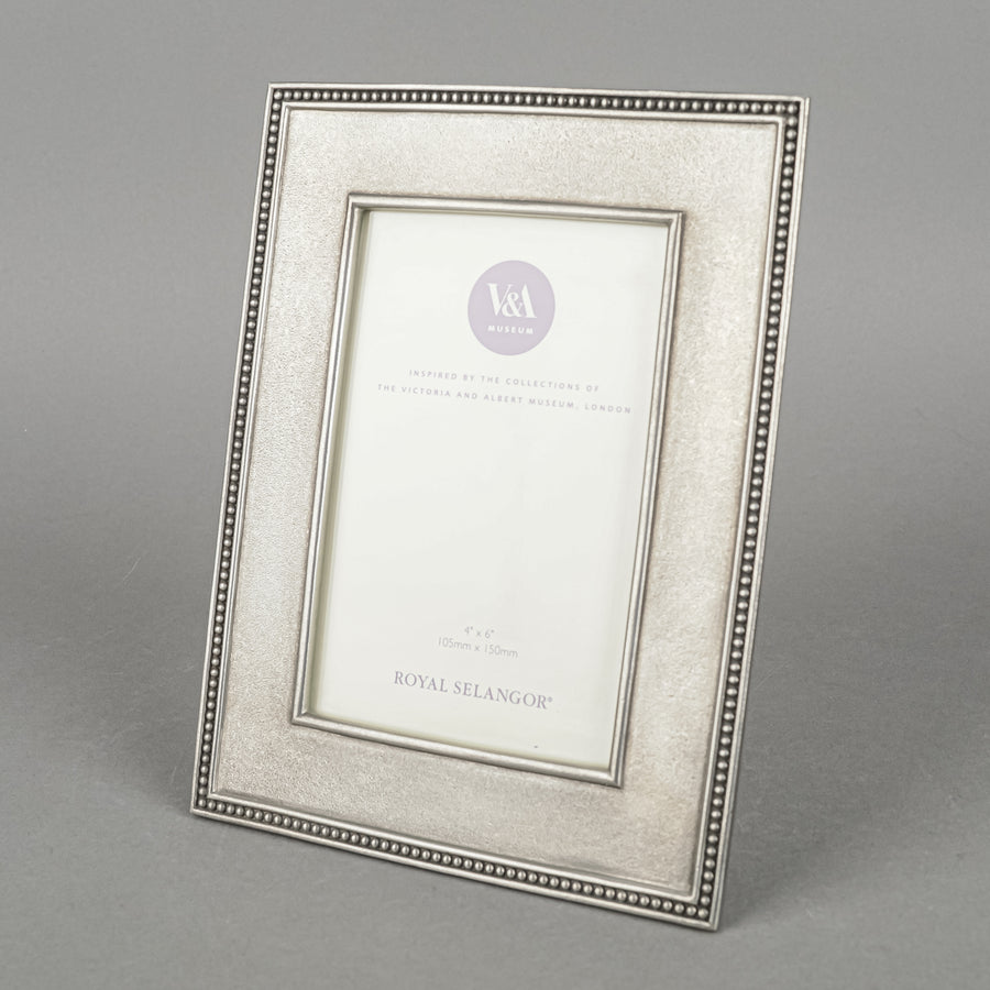 ROYAL SELANGOR V&A Bead Pewter 4x6 Picture Frame