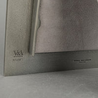 ROYAL SELANGOR V&A Bead Pewter 4x6 Picture Frame