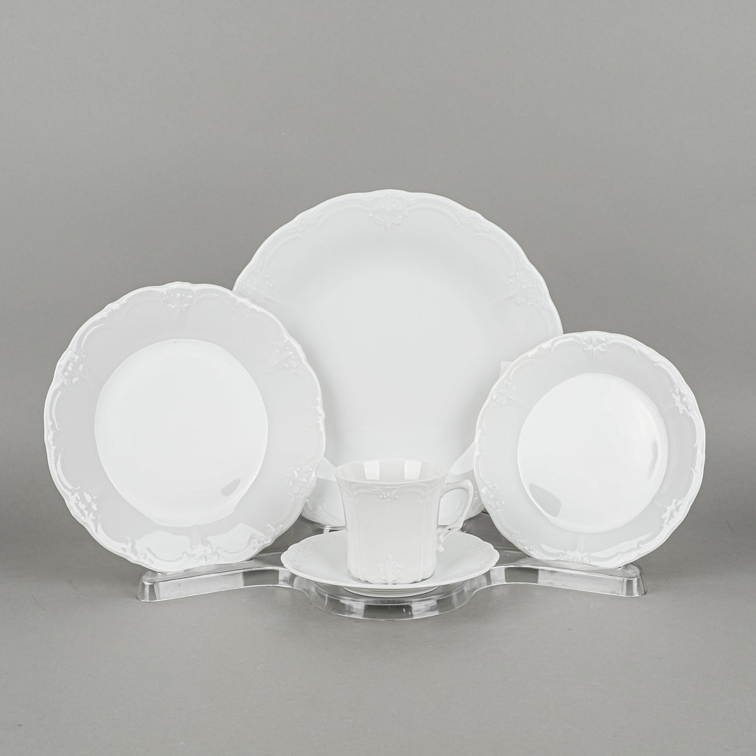 HUTSCHENREUTHER Baroness Duchess White 8 Place Settings Plus Extras