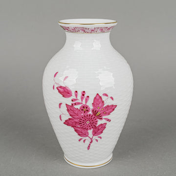HEREND Chinese Bouquet Pink Vase