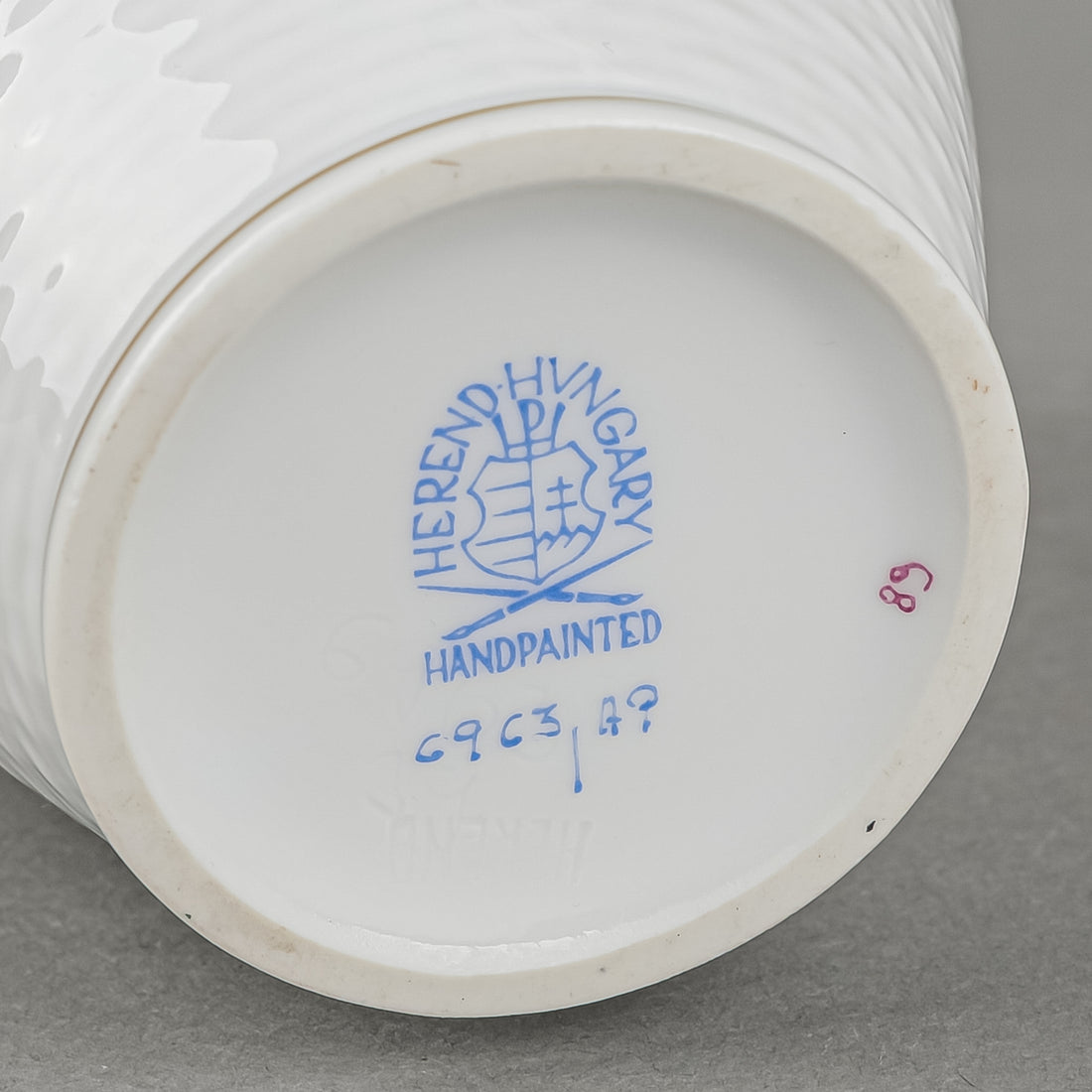 HEREND Chinese Bouquet Pink Vase