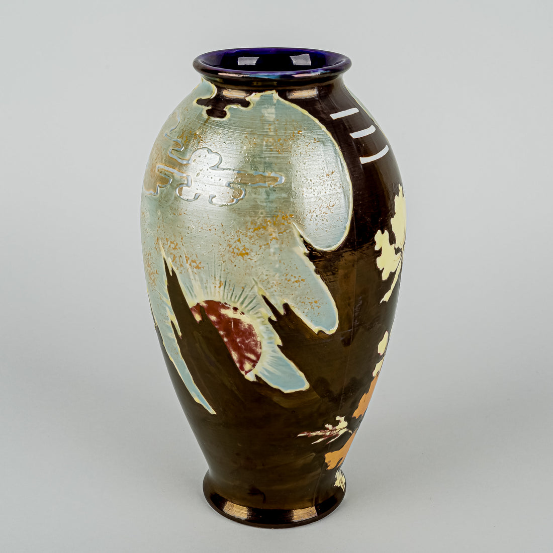 ERNST WAHLISS TURN VIENNA Pergomon Ceramic Vase 5630/2419