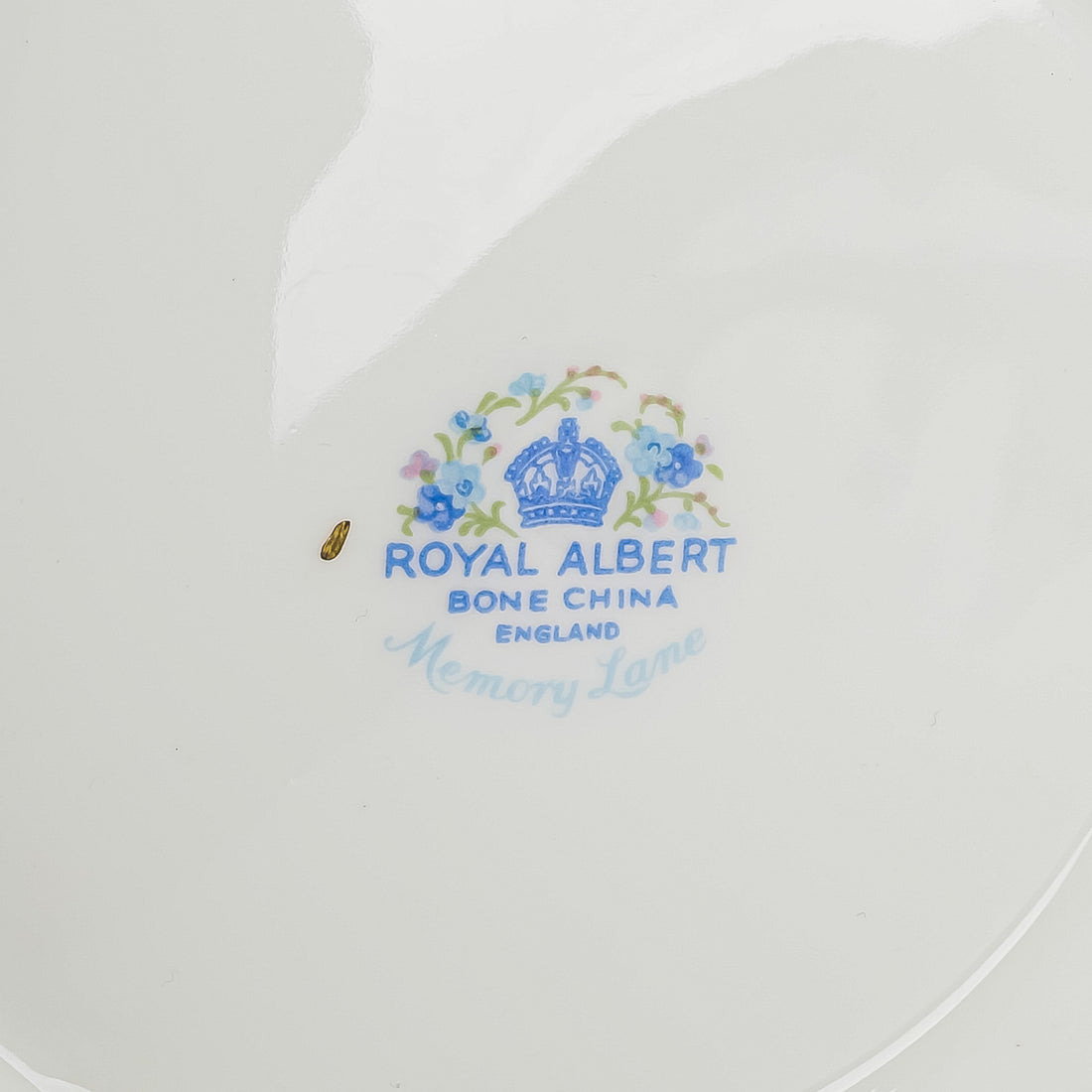 RA Memory Lane Tea Service 4 Pieces
