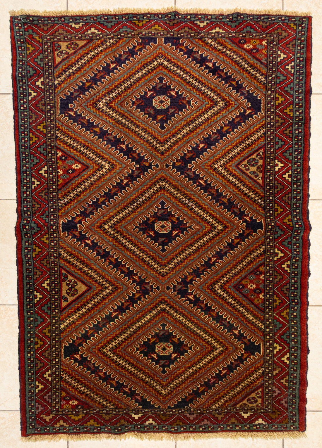 Hand Knotted Wool Mashad Persian Rug        72"x48"