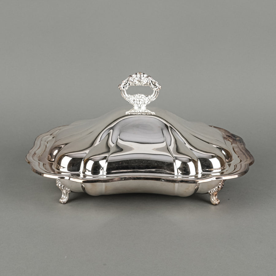 Wm A ROGERS Silver Plate Footed Covered Serving Dish 4940
