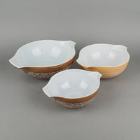 PYREX Woodland Cinderella Mixing Bowls Set of 3