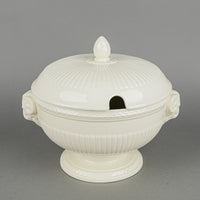 WEDGWOOD Edme Covered Tureen