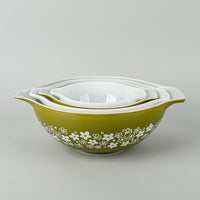 PYREX Spring Blossom Cinderella Mixing Bowls Set Of 4